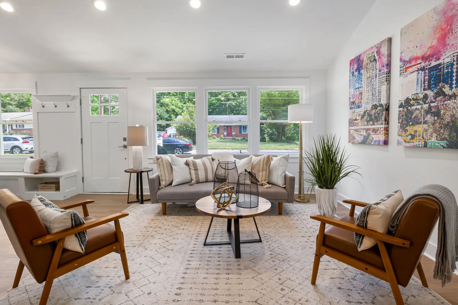 Spacious open-plan living room — apartment in Belair